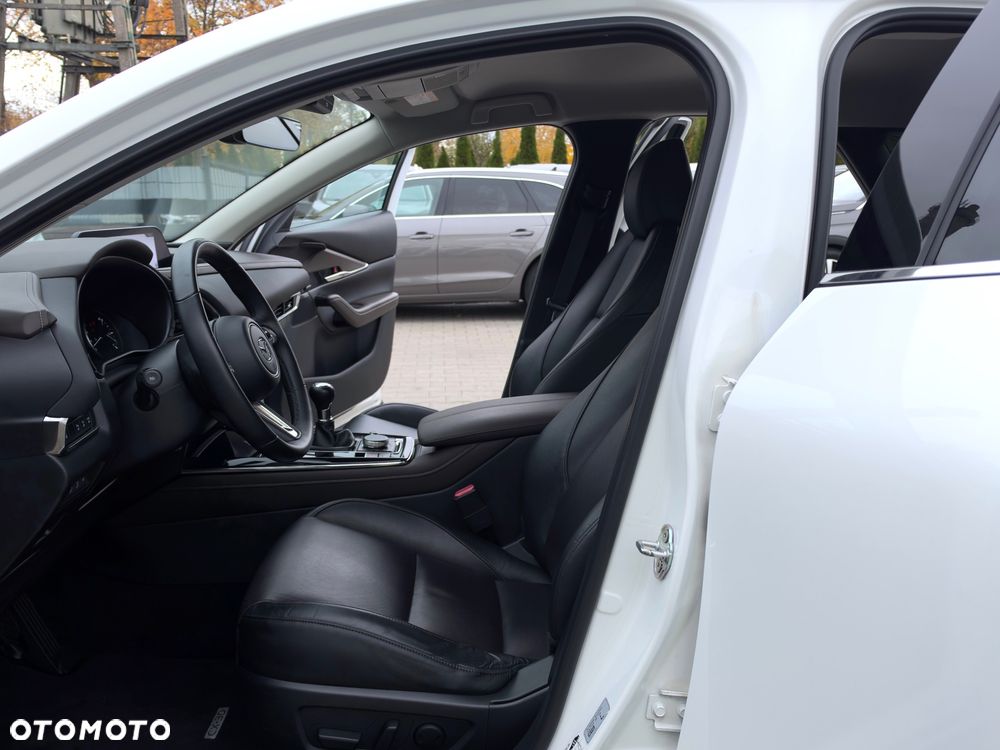 Mazda CX-30 2.0 mHEV Hikari 2WD - 31