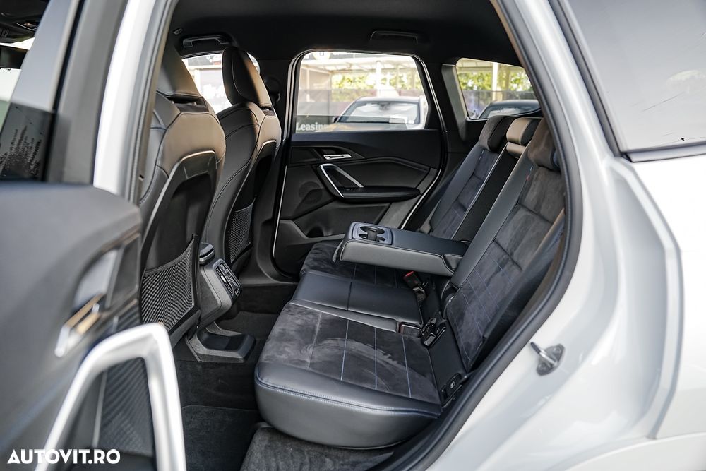 BMW X1 - 13