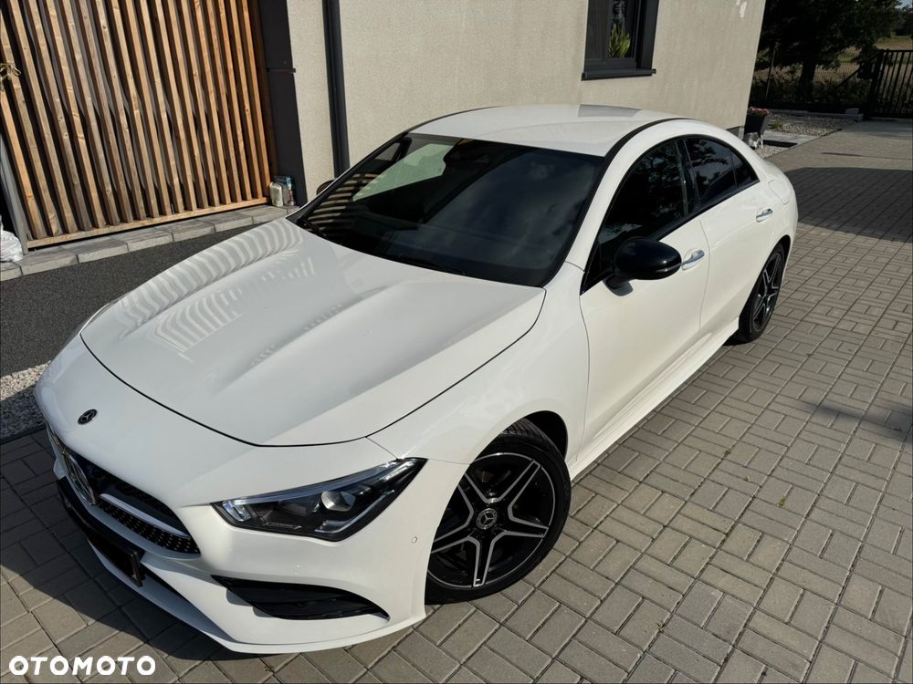 Mercedes-Benz CLA 220 4-Matic AMG Line 7G-DCT - 4