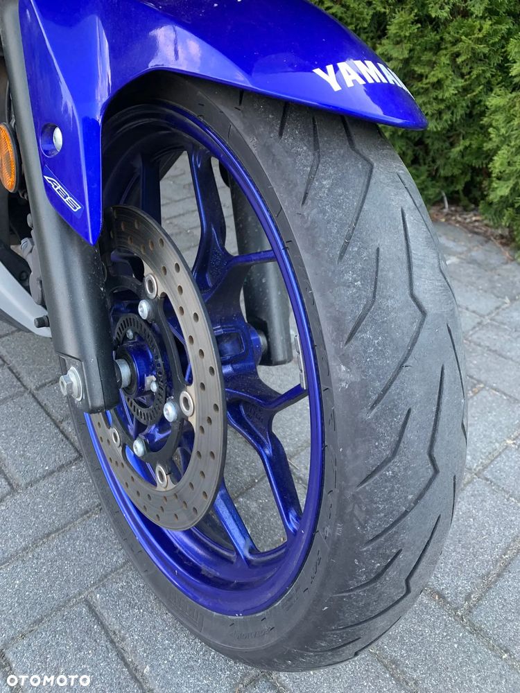 Yamaha R3 - 13