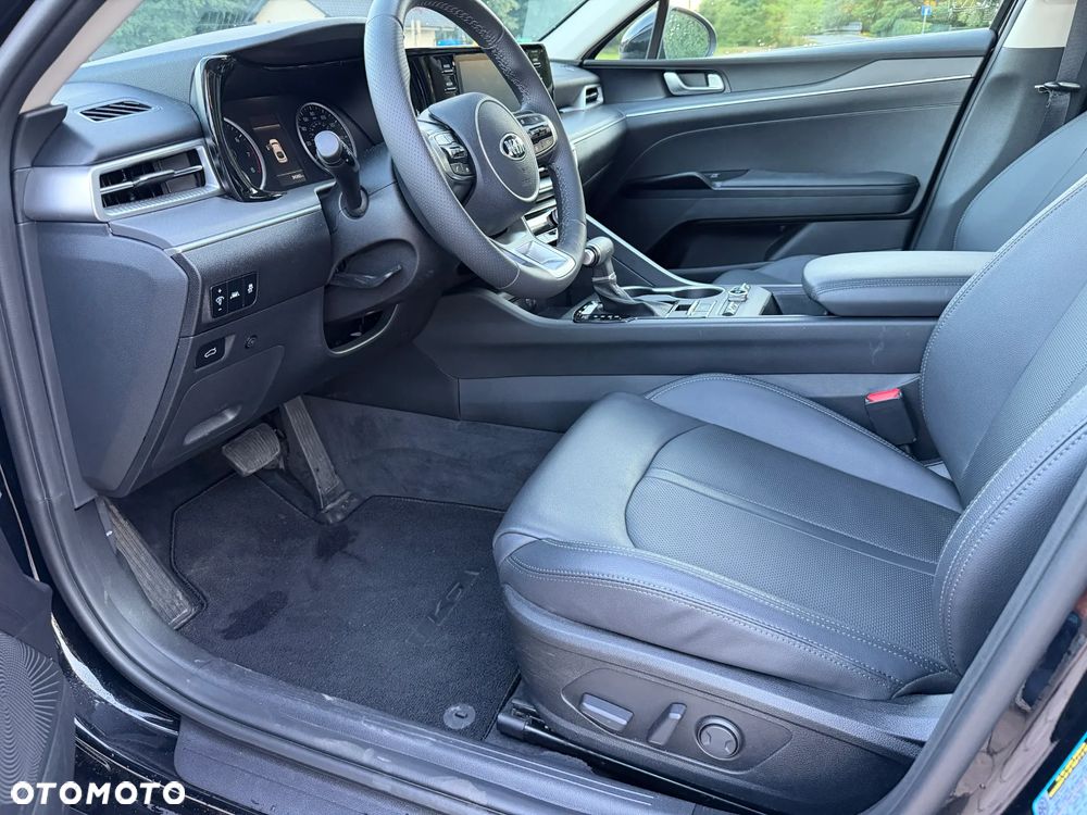 Kia K5 - 20