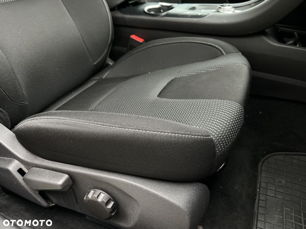 Ford Mondeo 2.0 EcoBlue Titanium - 38