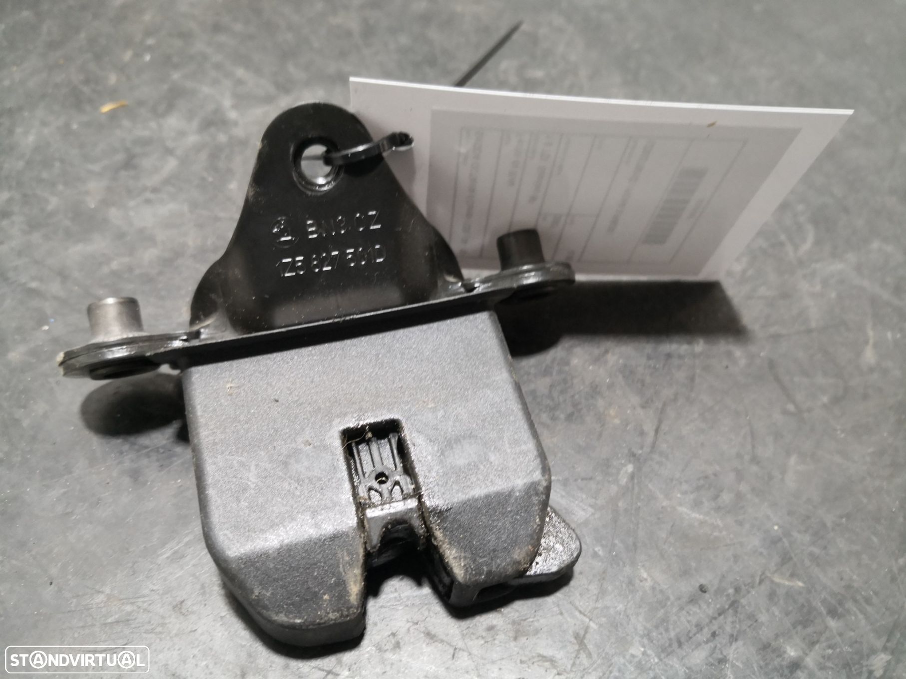 Fecho Da Mala Skoda Octavia Ii Combi (1Z5) - 1