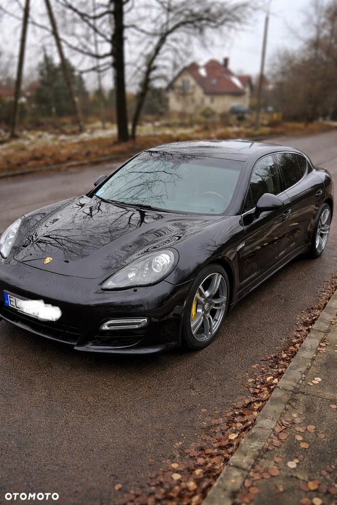 Porsche Panamera 4S PDK - 1
