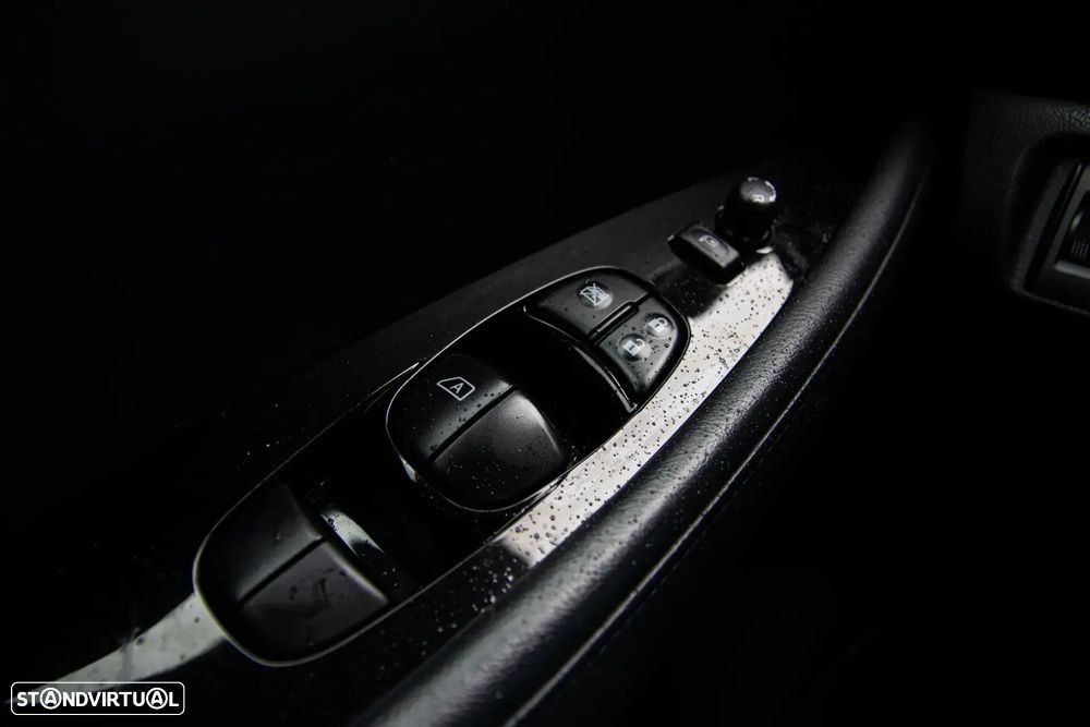 Nissan Leaf - 26