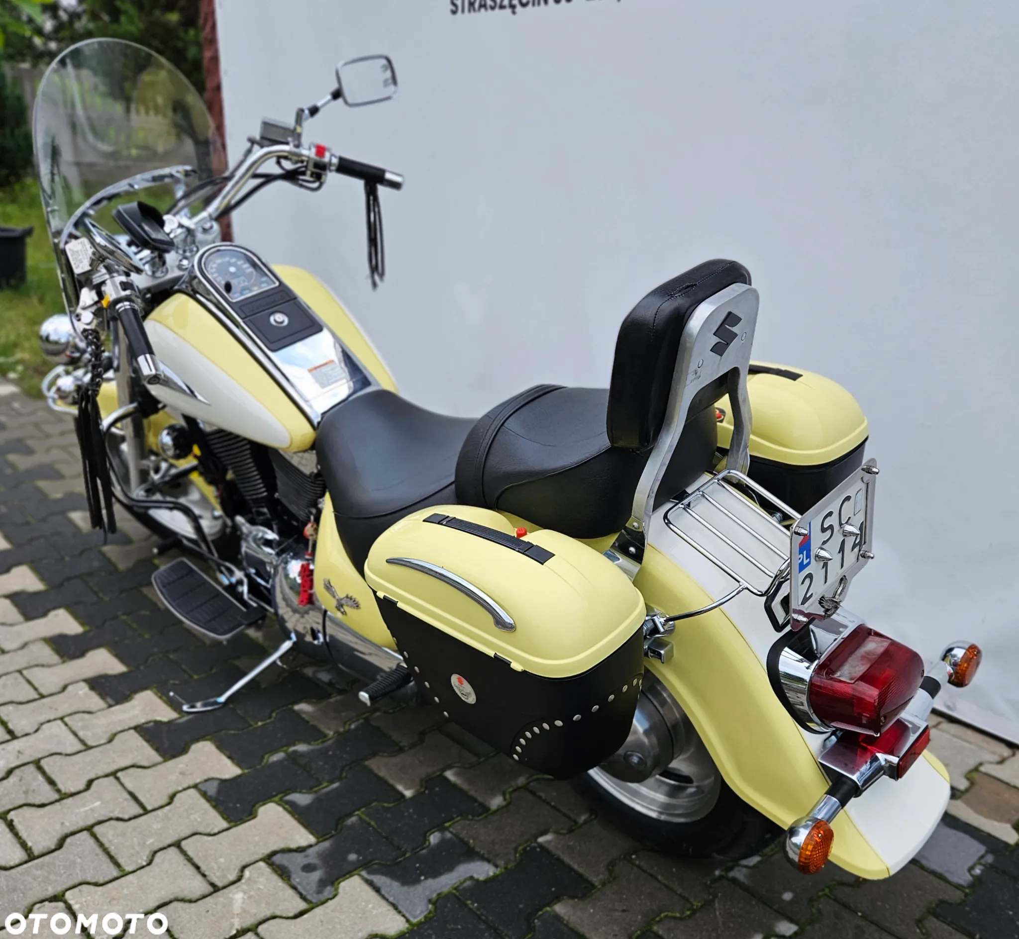 Suzuki VL 1500 Intruder LC - Boulevard C90 - 21