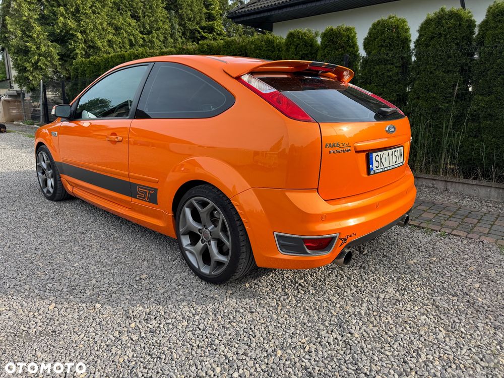 Ford Focus - 4