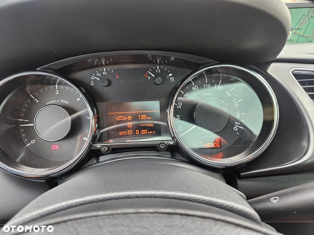 Peugeot 3008 1.6 BlueHDi Allure S&S - 17
