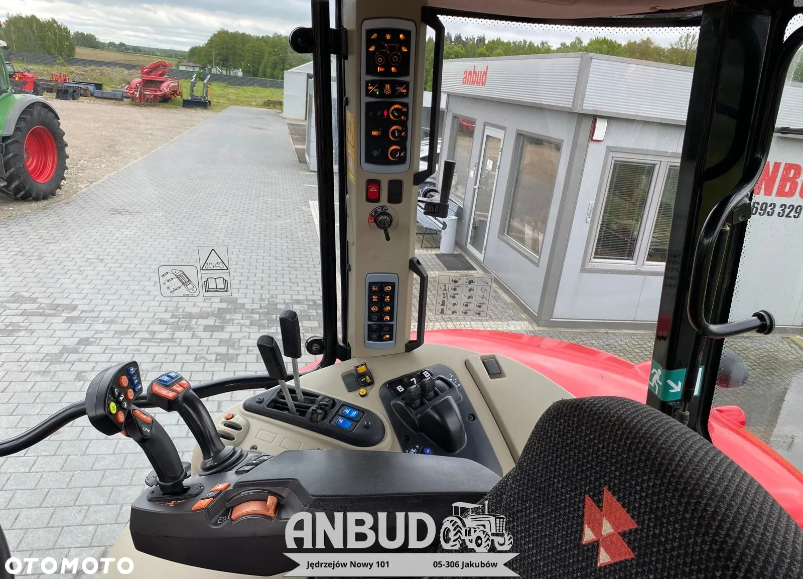 Massey Ferguson 7720 S - 15