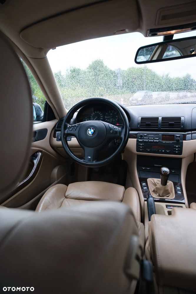 BMW Seria 3 323Ci - 12
