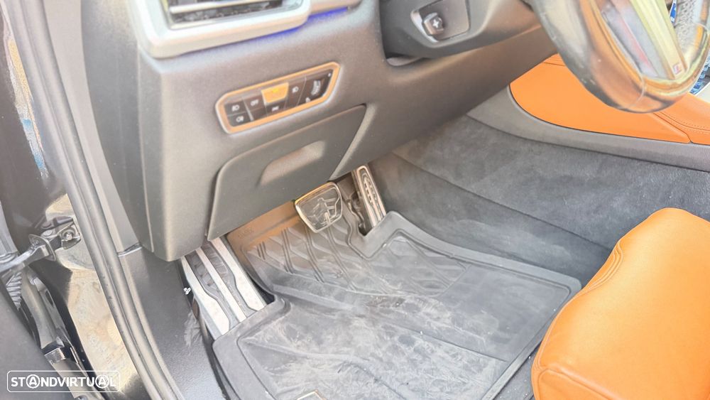 BMW X6 - 28