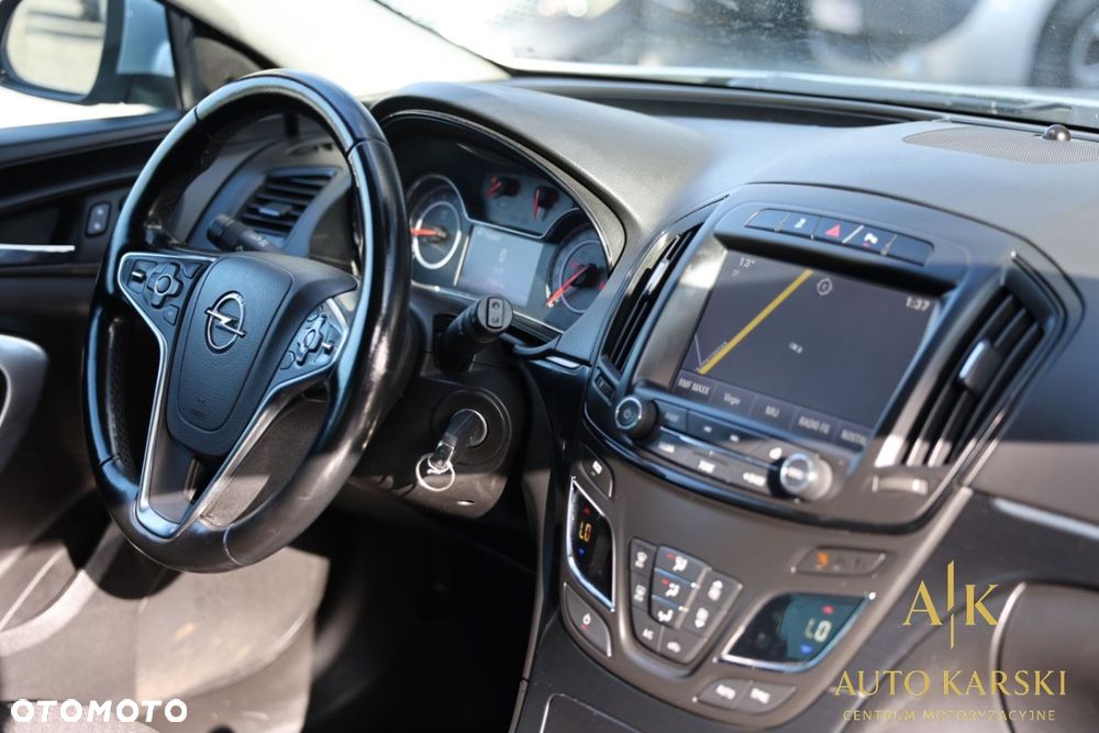 Opel Insignia - 21