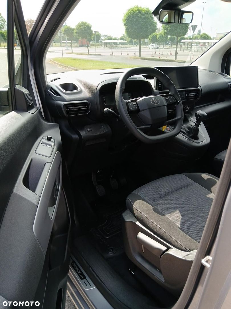 Toyota Proace City Verso 1.5 D-4D Business - 21