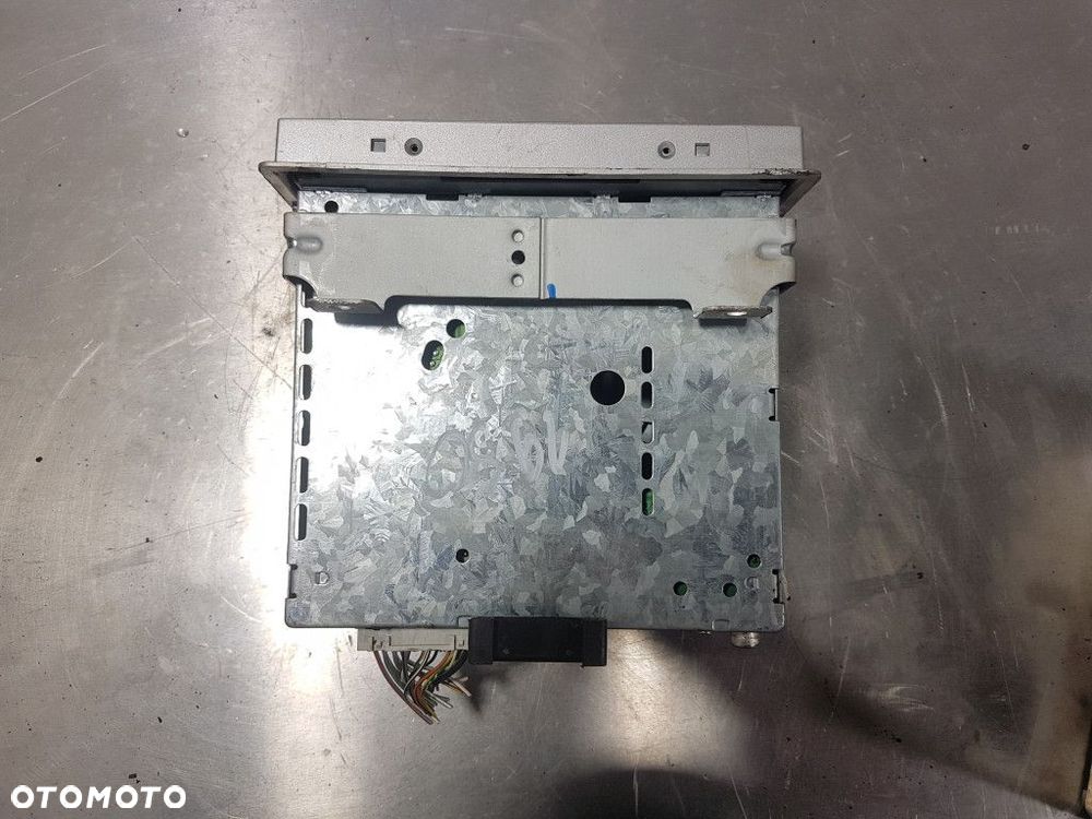 FORD FIESTA V RADIO FABRYCZNE - 6