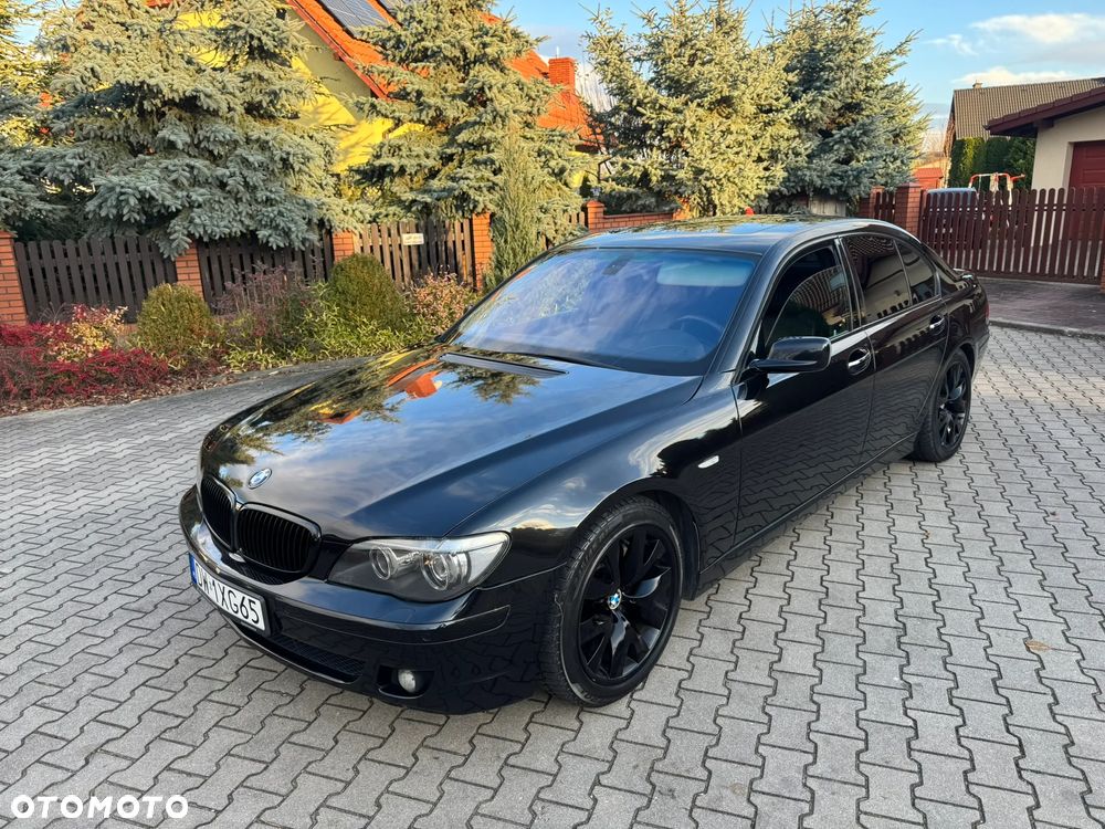 BMW Seria 7 740i - 14