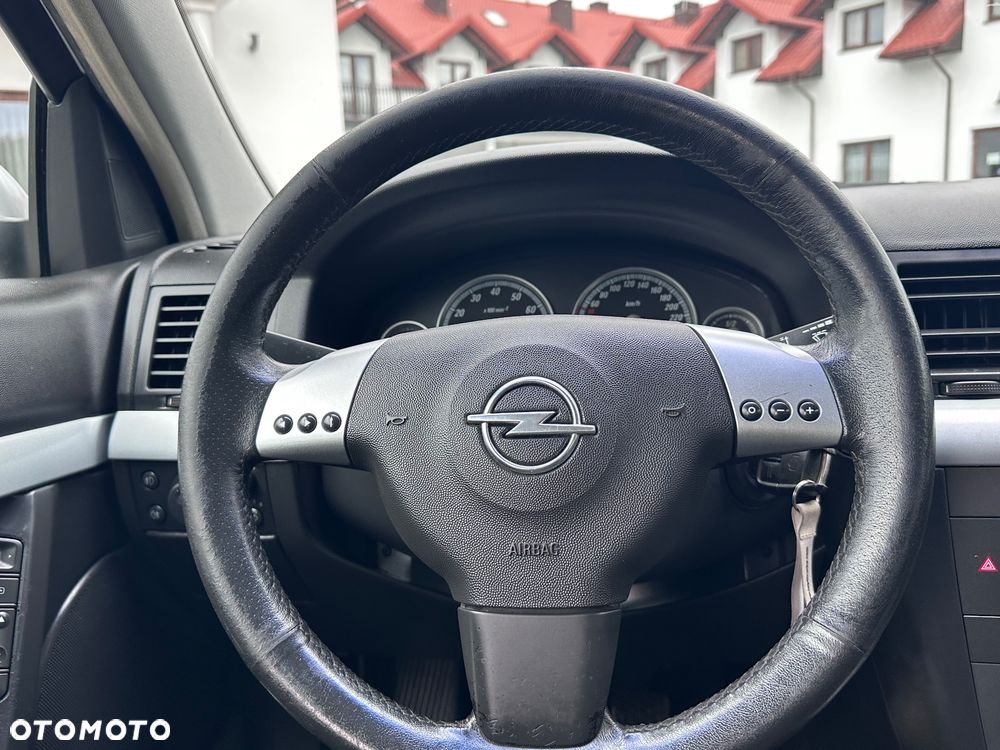 Opel Vectra 1.8 - 10