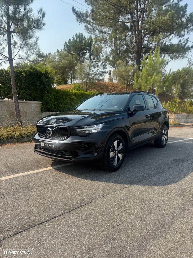 Volvo XC 40 1.5 T2 Momentum - 1