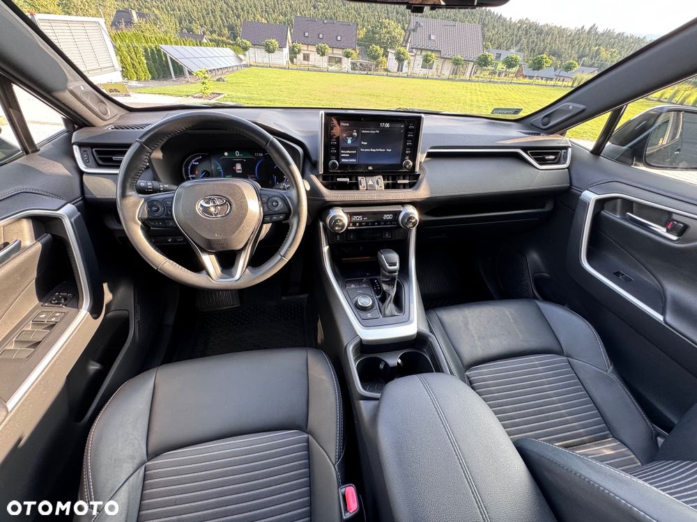 Toyota RAV4 2.5 Hybrid Black Edition by JBL 4x4 - 13