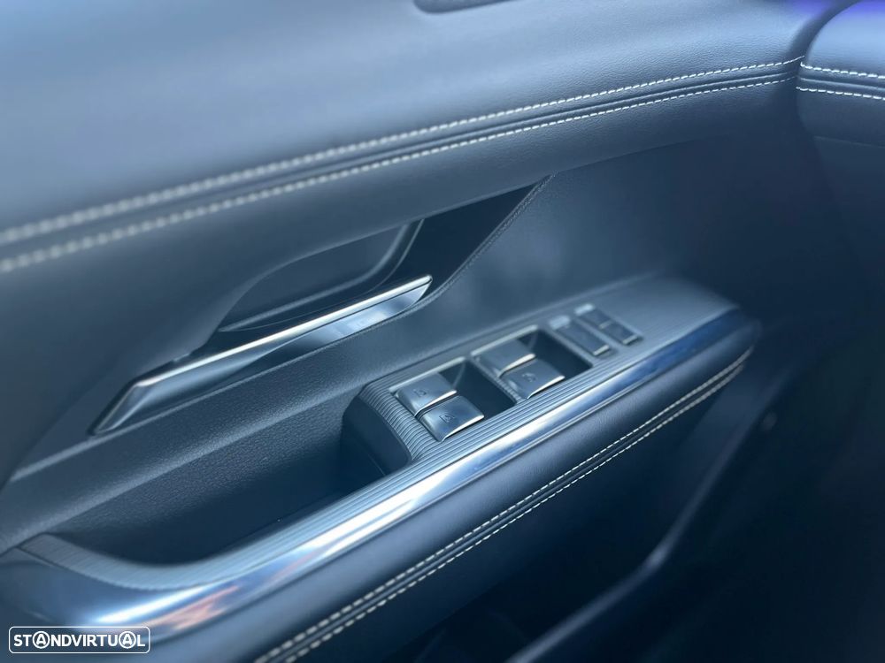 Mazda 6e 80 kWh Long Range Takumi - 30