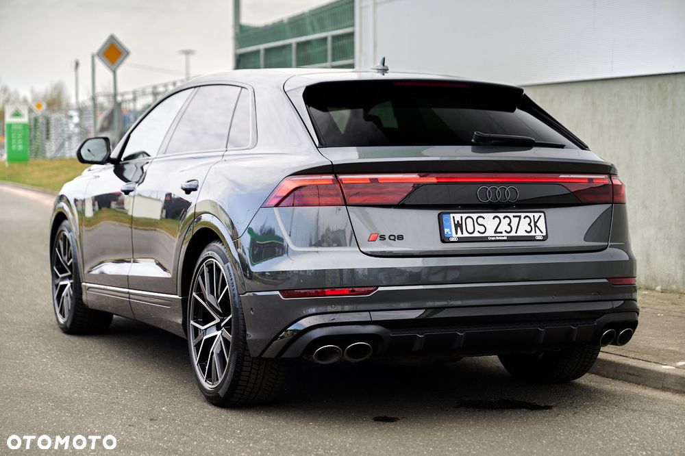 Audi SQ8 - 10