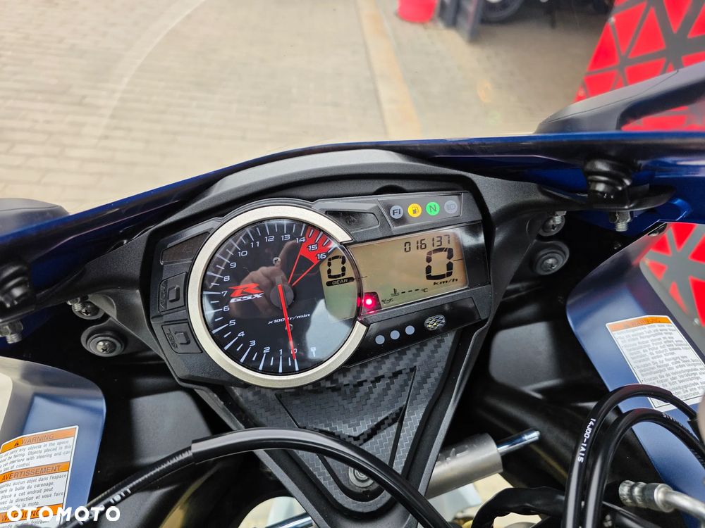 Suzuki GSX-R - 20