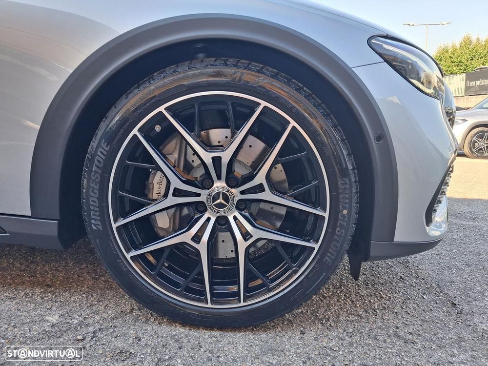 Mercedes-Benz E 300 de 4Matic All-Terrain - 5