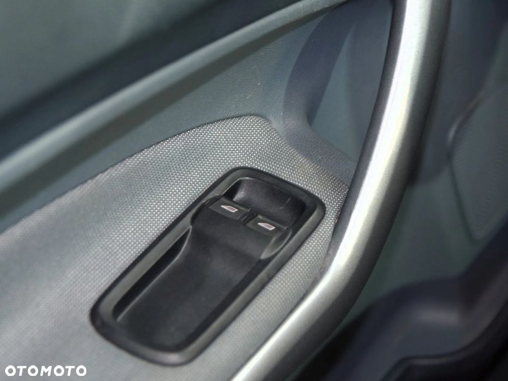 Ford Fiesta 1.25 SYNC Edition - 23