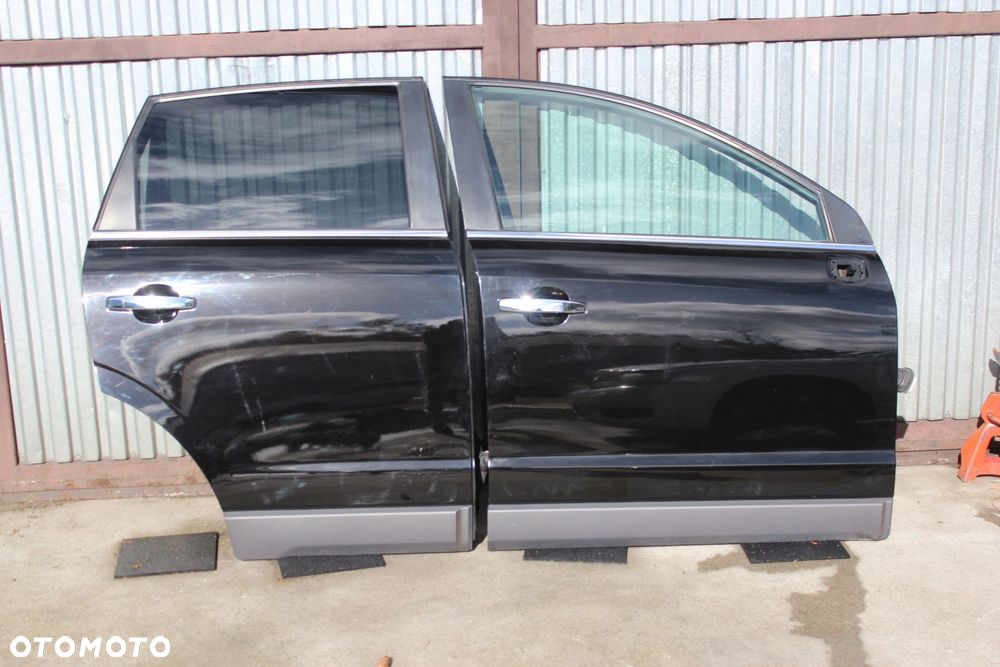 Drzwi Prawe Przednie Tylne Opel Antara Czarne - 6