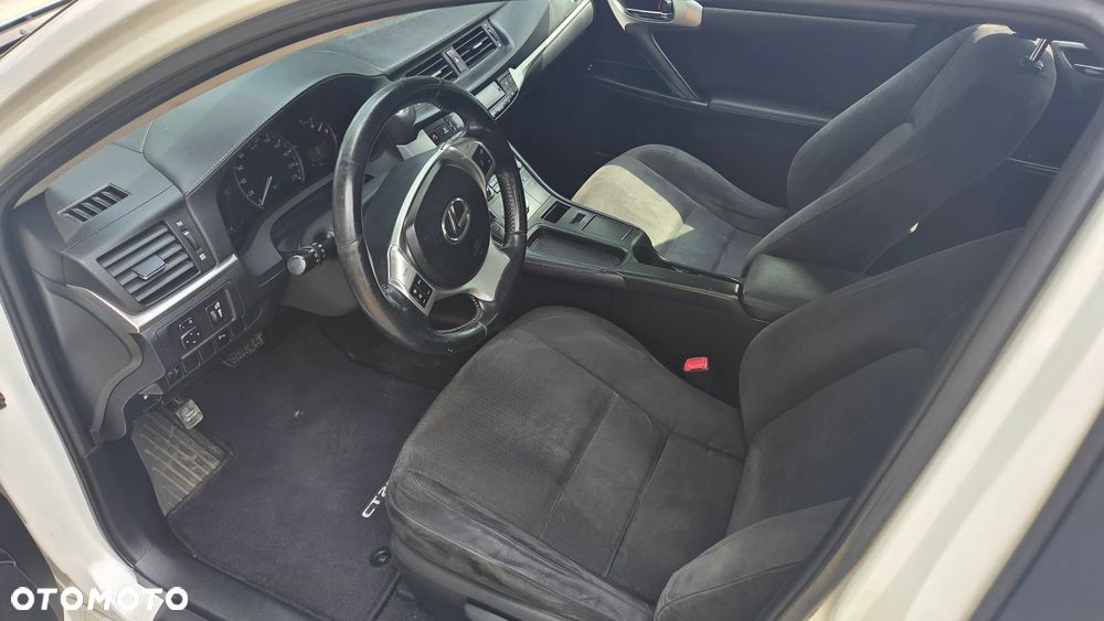 Lexus CT Executive Line - 9