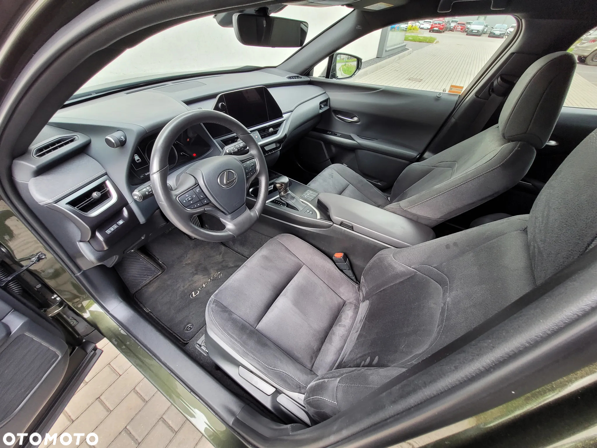Lexus UX 250h GPF Business 2WD - 7