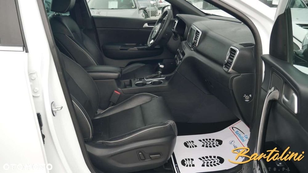 Kia Sportage - 18