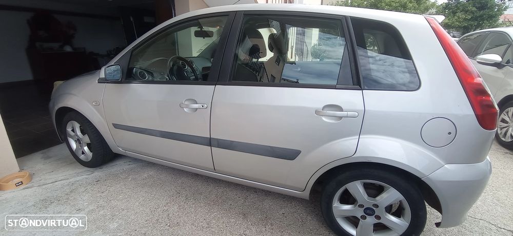 Ford Fiesta 1.4 TDCI Connection - 7