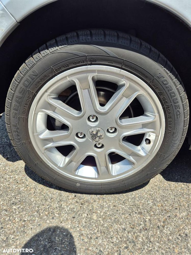 Peugeot 1007 1.6 E 2 Tronic Sporty - 18