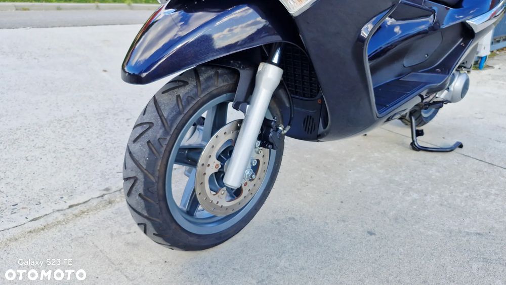 Piaggio Xevo - 25