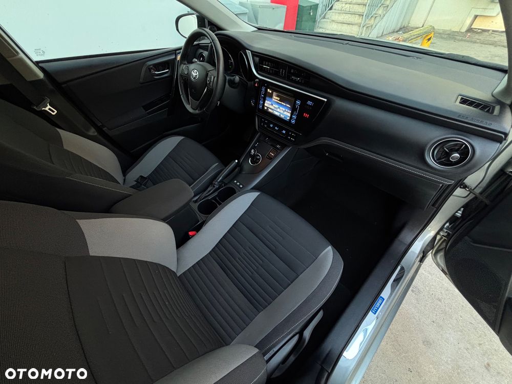 Toyota Auris - 20