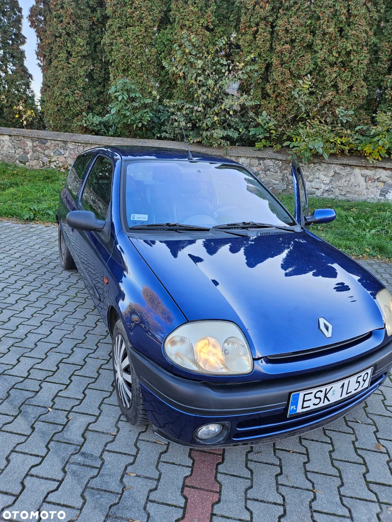 Renault Clio 1.6i RT - 1