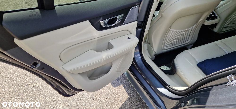 Volvo V60 T6 GPF AWD Inscription - 14