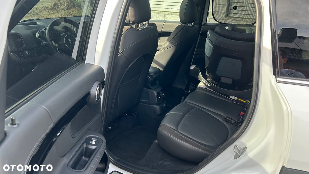 MINI Countryman - 25