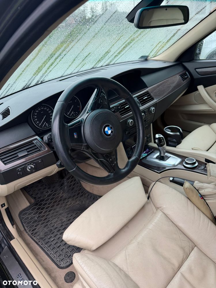 BMW Seria 5 535d - 12