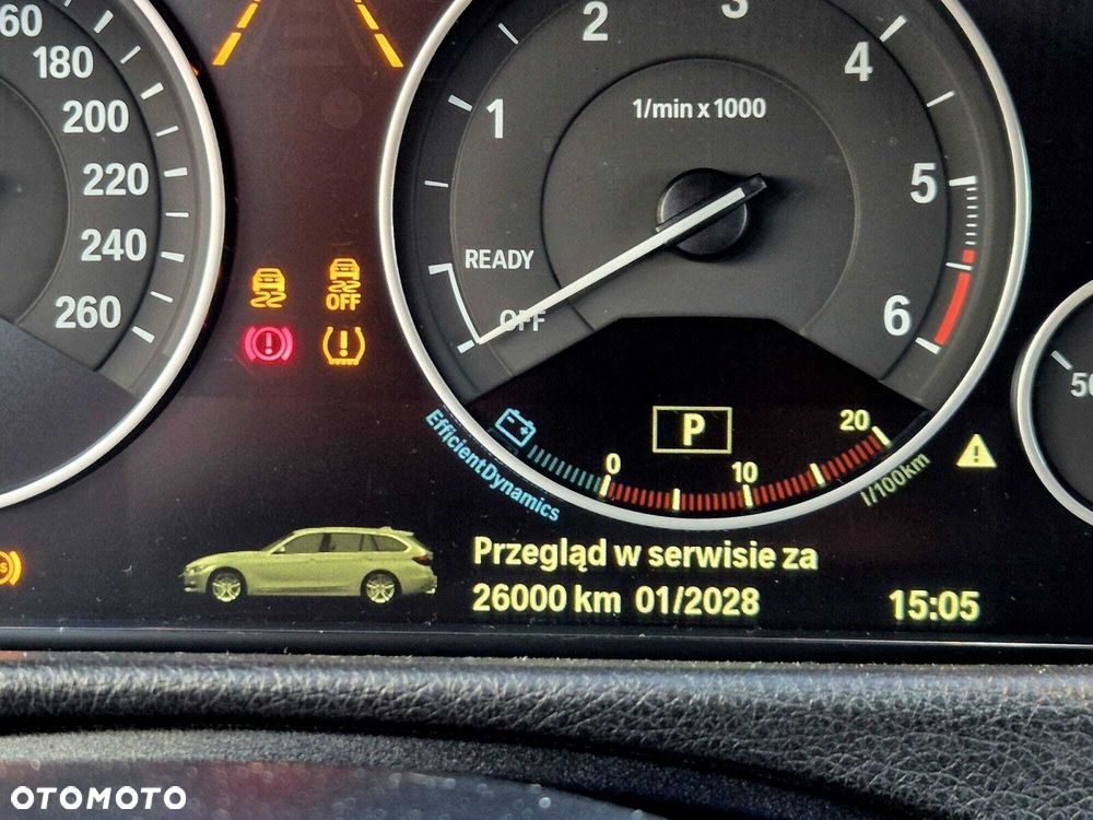 BMW Seria 3 320d - 25