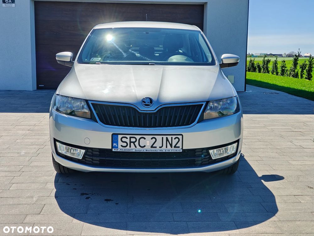Skoda RAPID 1.2 TSI Ambition - 8