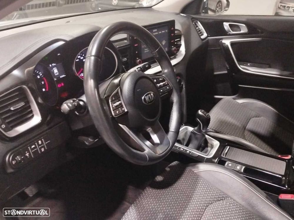 Kia Ceed SW 1.0 T-GDI Drive - 20