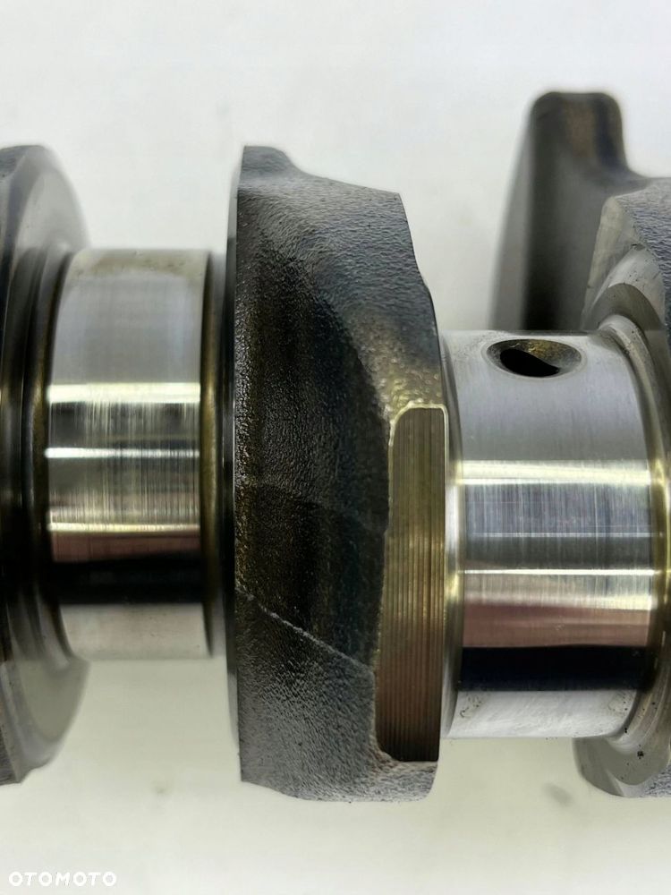 wał korbowy bmw 3 e90 e91 7792608 - 6