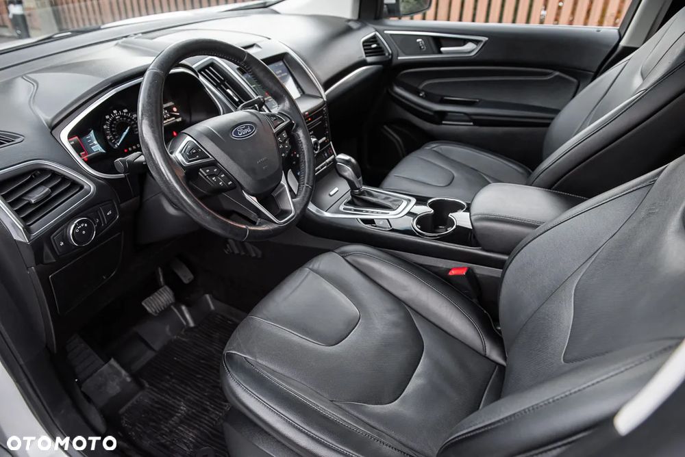 Ford Edge - 5