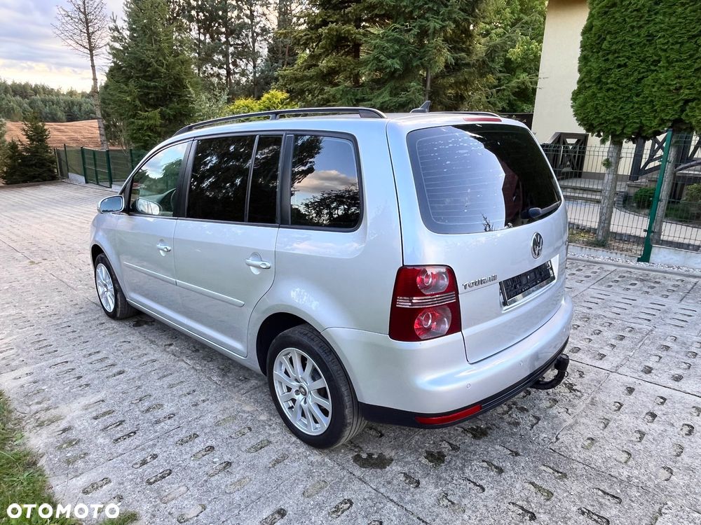 Volkswagen Touran 1.9 TDI DSG Trendline - 31