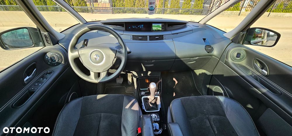 Renault Grand Espace 2.0 dCi 175 FAP Initiale - 17