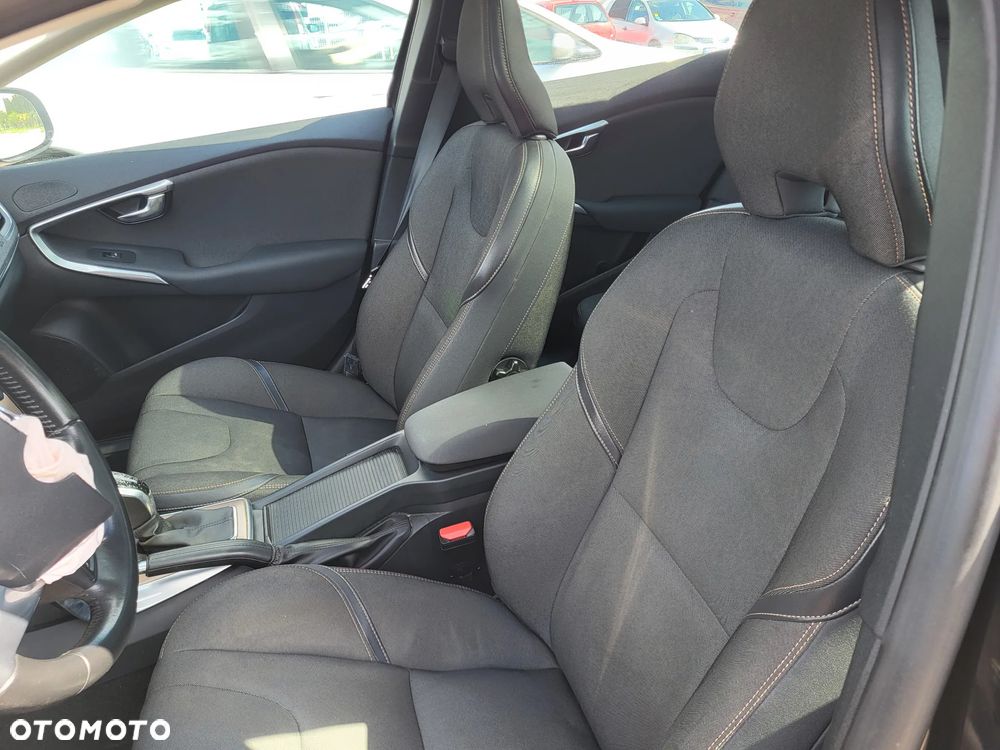 Volvo V40 Cross Country D3 Geartronic Summum - 28