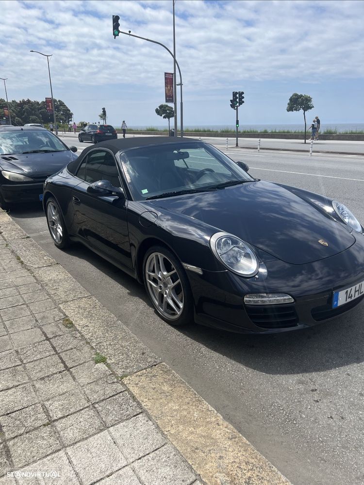 Porsche 911 (997) Carrera - 4