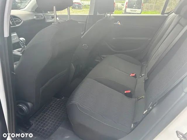 Peugeot 308 1.5 BlueHDi Access S&S - 15