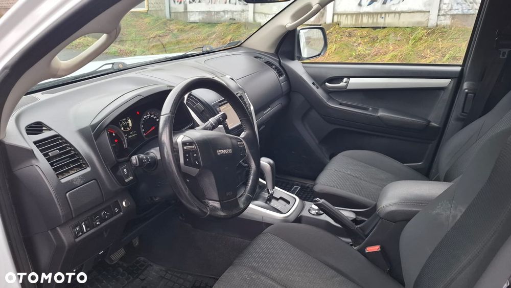 Isuzu D-Max 1.9 DC LS+ - 10